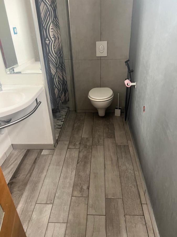 Residence Bord De Loire Euro 6 Decize Zewnętrze zdjęcie